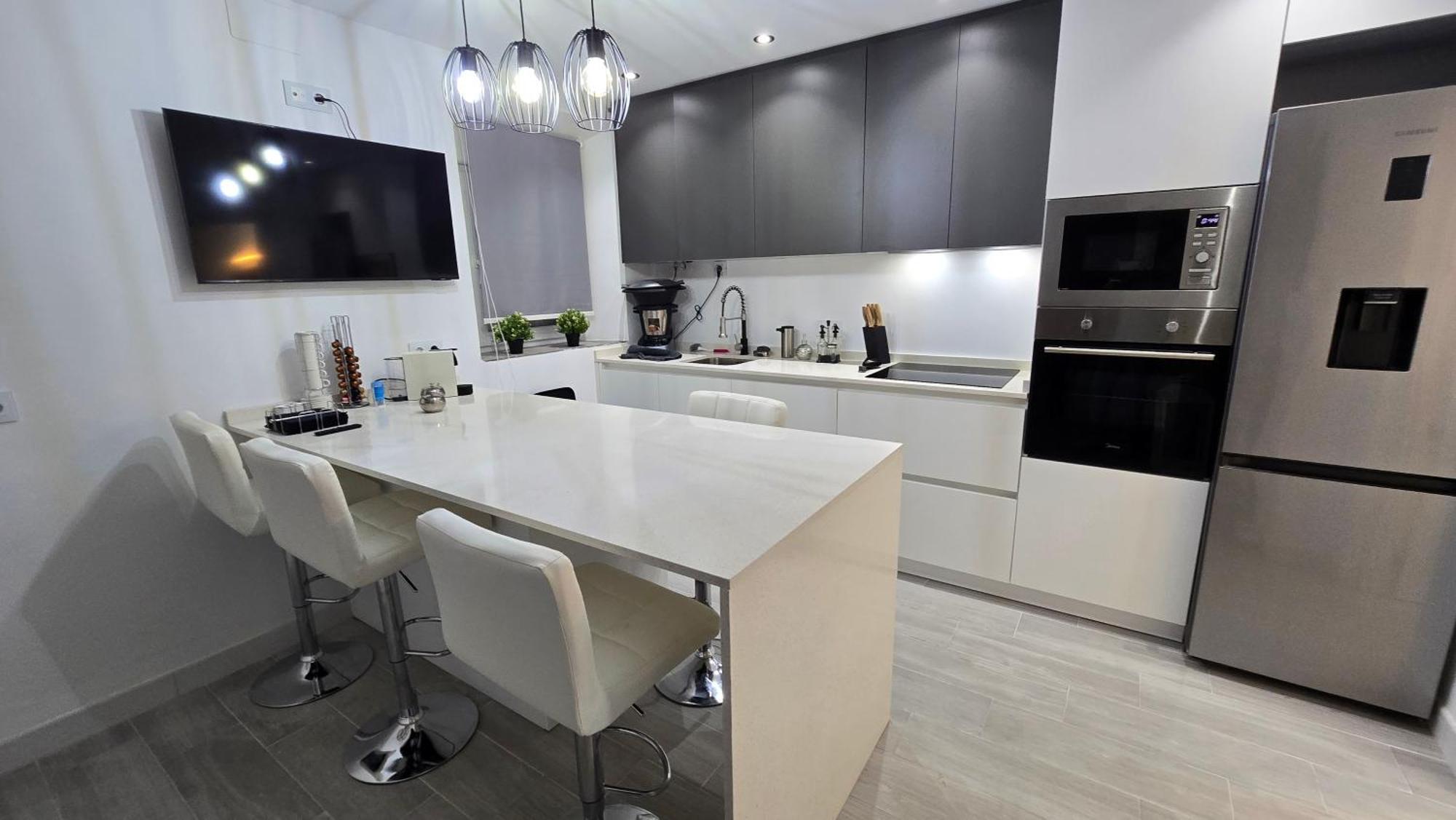 Holiday home Biclahome Casa De Lujo De 2 Plantas Con Garage